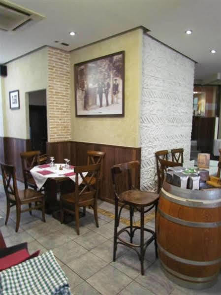 Hostal La Campana Τολέδο Εξωτερικό φωτογραφία