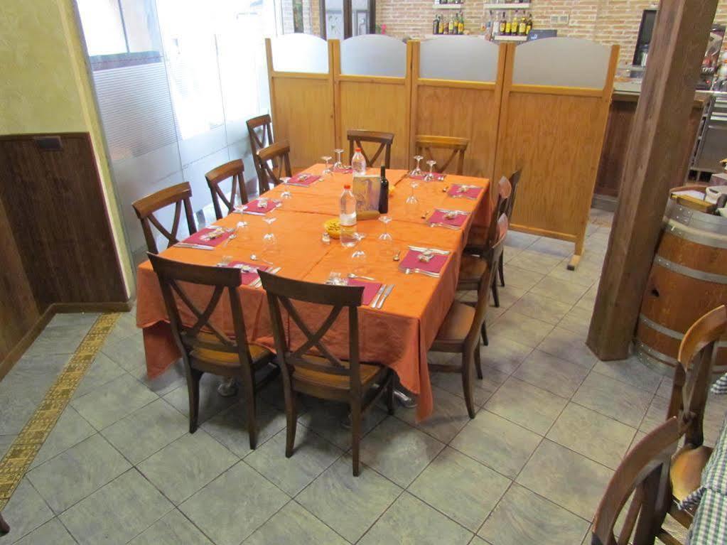 Hostal La Campana Τολέδο Εξωτερικό φωτογραφία